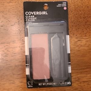 NWT Covergirl Blush